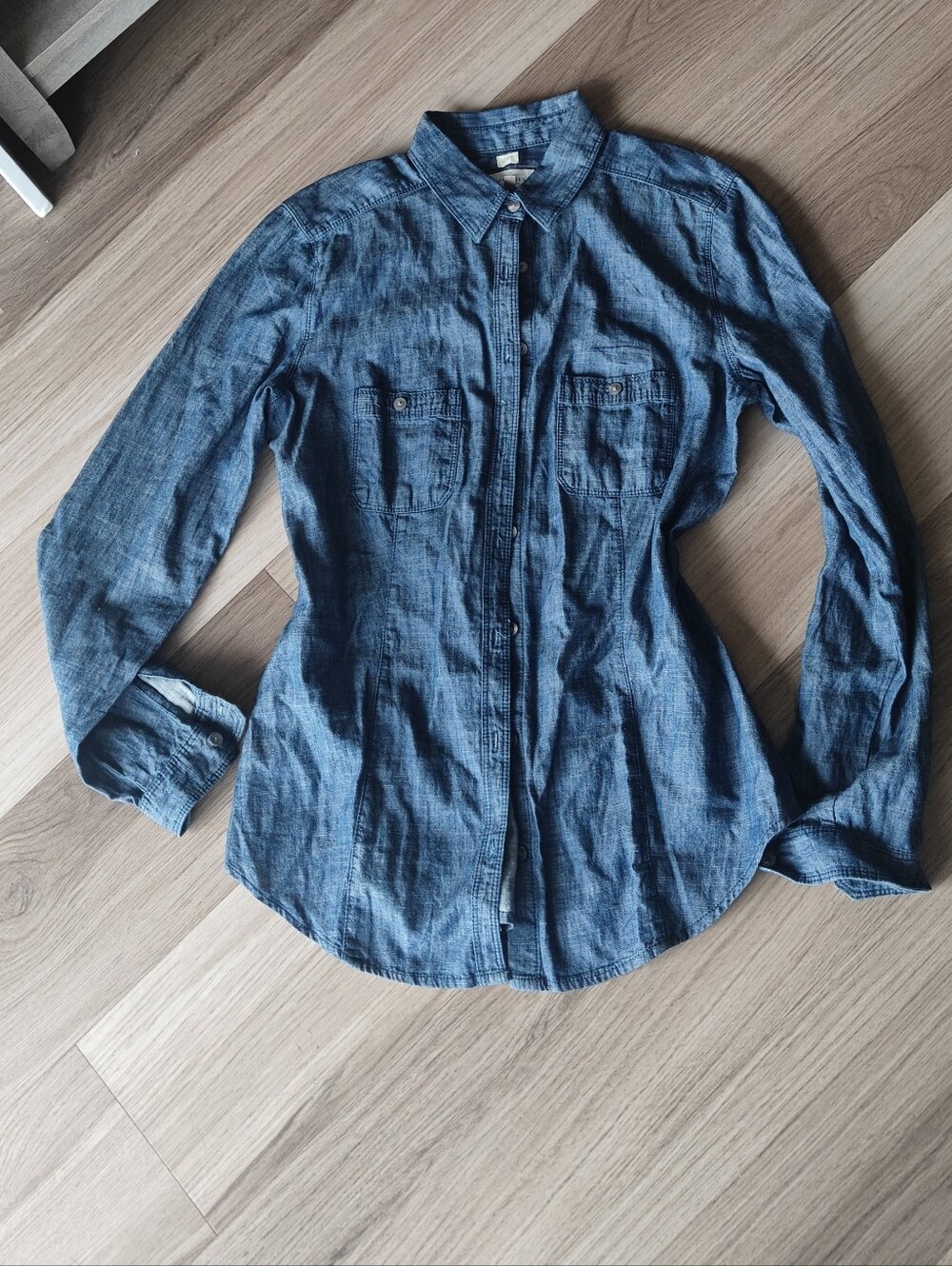 Women's Blue Denim Button-Front Shirt